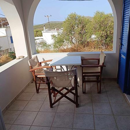 Athina Rooms Karvounades Zewnętrze zdjęcie