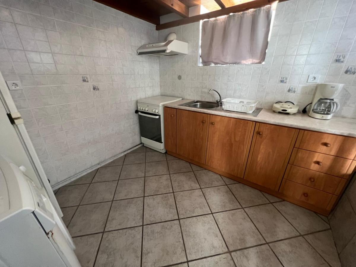 Athina Rooms Karvounades Zewnętrze zdjęcie